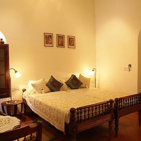 Отель Raheem Residency Alappuzha Экстерьер фото